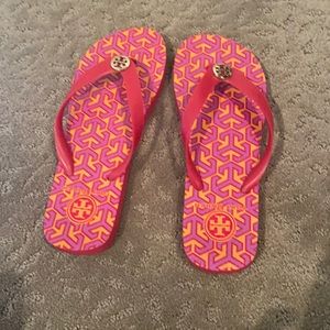 Tory Burch Patterned Pink/Orange Flip Flops 7
